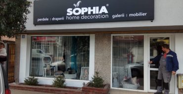 pregatiri pentru deschiderea magazinului Sophia Targu Jiu